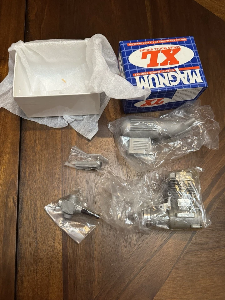 MGNUM XLS40A RC Engine W Muffler (NIB) - Image 2 of 4