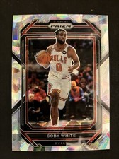 2022-23 Panini Prizm #71 Coby White - Cracked Ice - Chicago Bulls