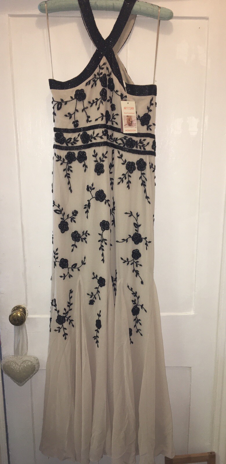 Picture 1 of 12