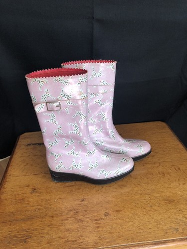 Stuart Weizmann Wellington Boots 