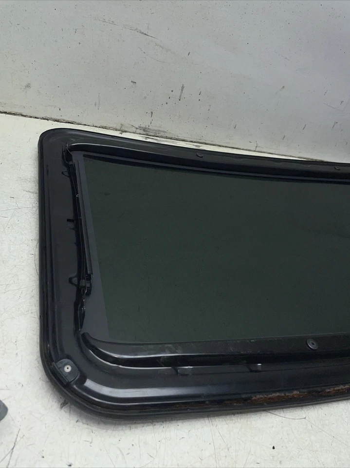2003-2009 TOYOTA 4RUNNER LEXUS GX470 SUNROOF MOON GLASS 04 05 06 07 08 B853 - Image 4 of 4