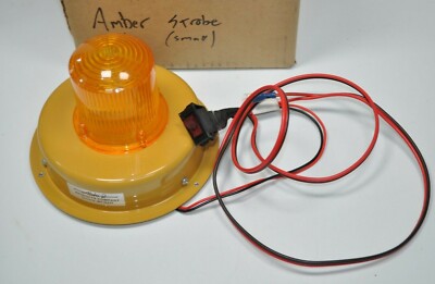 CAT Able2 / SHO-ME Amber Flash Strobe Small Profile with Switch 24.0320.A00