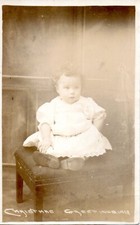 GIRL - CHRISTMAS GREETINGS 1913 POSTCARD