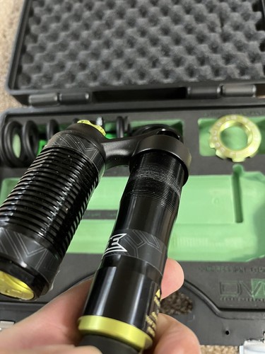DVO Jade 8.5x2.5 with spring - 第 12/12 張圖片