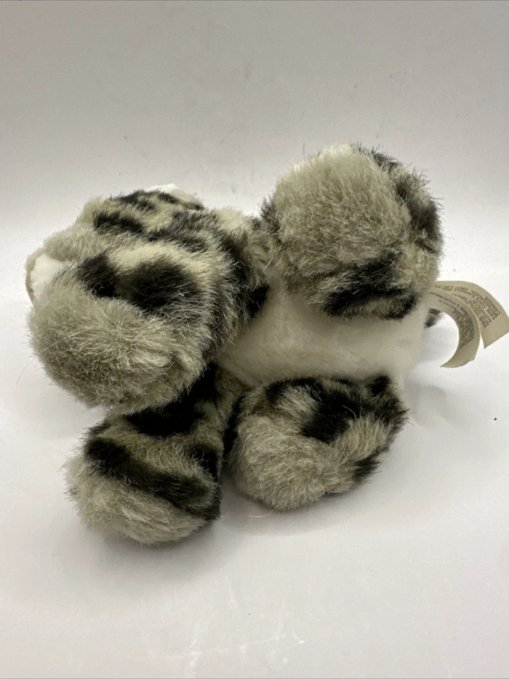 K&M International 5" Stuffed Plush Gray Black Snow Leopard Animal Toy - Image 4 of 4
