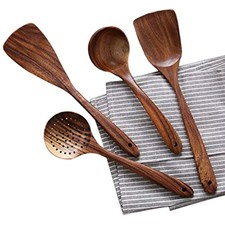 wooden cooking set