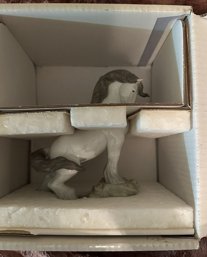 LLADRO HORSE I GLOSS FINISH FIGURINE 8108 IN BOX - Picture 6 of 19
