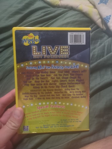 The Wiggles LIVE- Hot Potatoes! (2004) DVD 140 Minutes - Picture 3 of 5