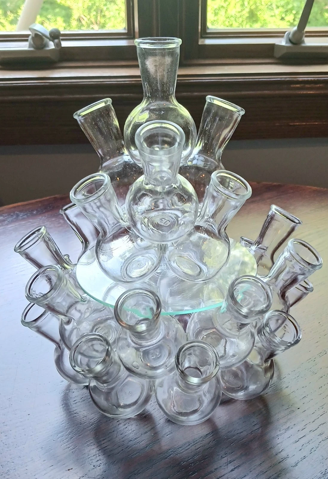 1960's Clear Glass Attached Bud Vases Floral Arrangement Designer MINT IN BOX
Opens in a new window