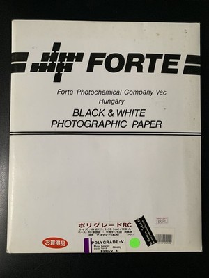 Unopened Forte Black And White Photographic Paper 10 Sheets 10x12 Inches