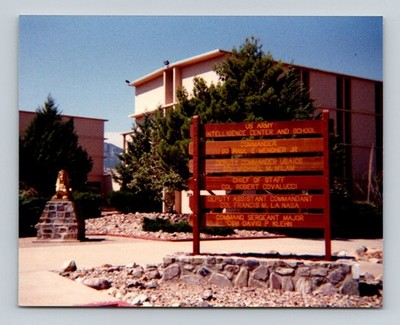 US Army Intelligence Center and School Snapshot Photo 1989 Military Signage