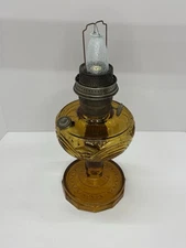 Vintage Aladdin Amber Washington Drape Kerosene Oil lamp W/ Model B burner