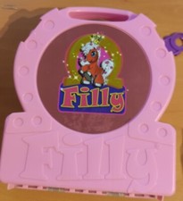 FILLY Princess - Sammelkoffer mit 22 Pferden - Setzkasten  - 6 klein, 16 groß