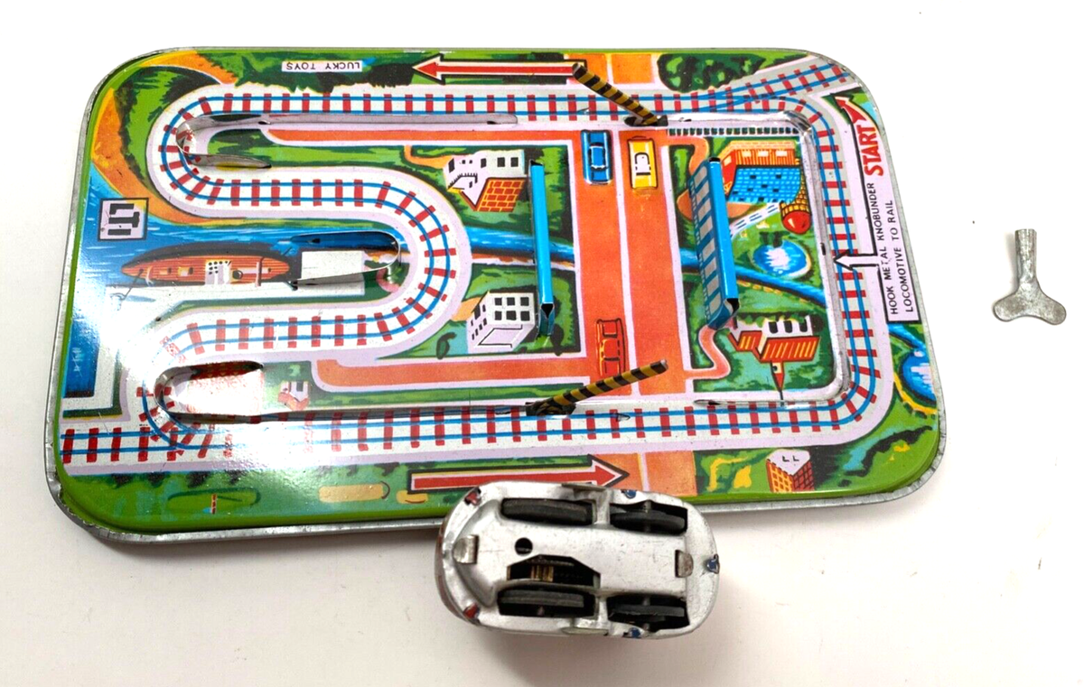 Mechanical Magic Cross Road Tin Wind Up Train Original Box W/Key