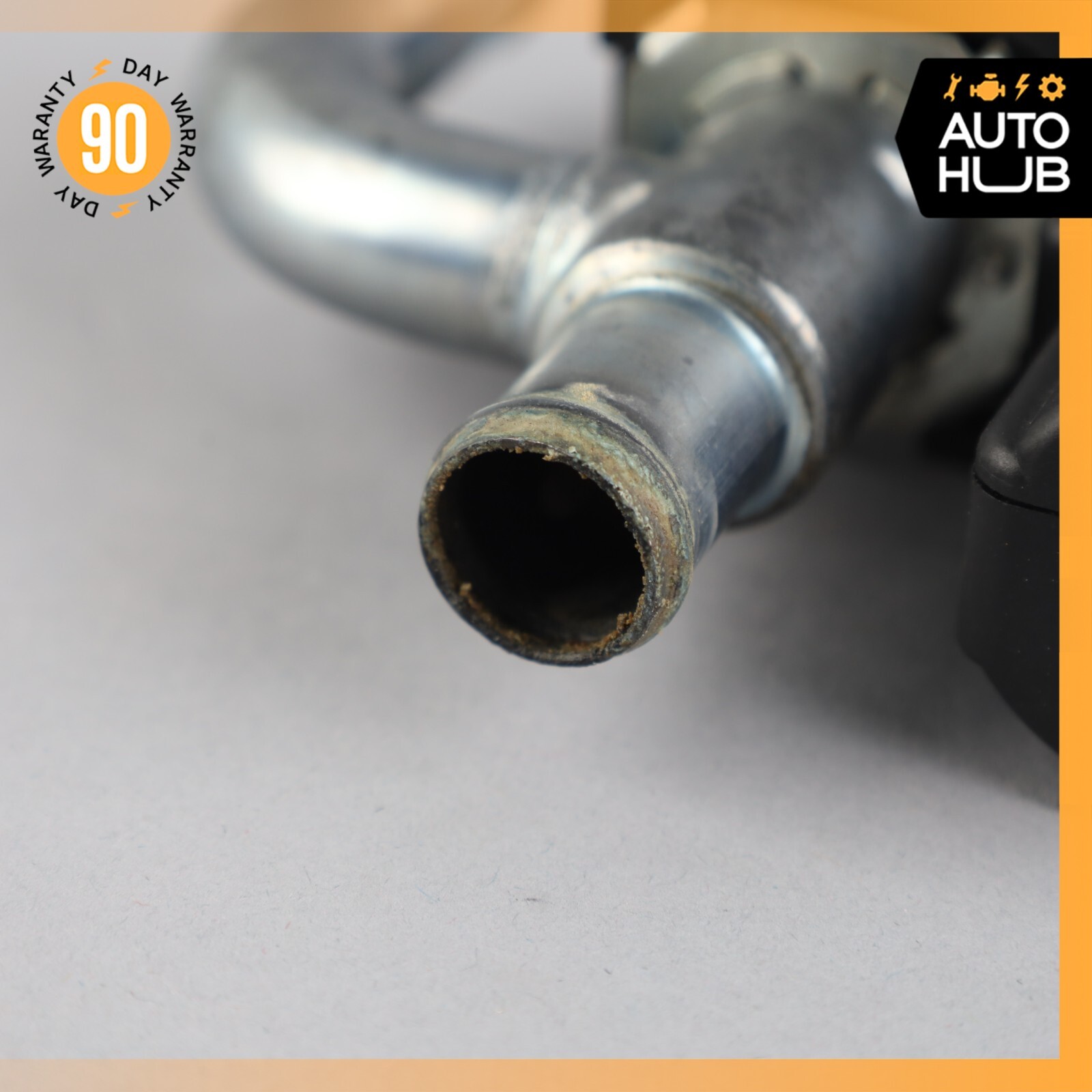 04-19 Maserati GranTurismo GranCabrio M145 TGK Heater Water Valve 67444900 OEM