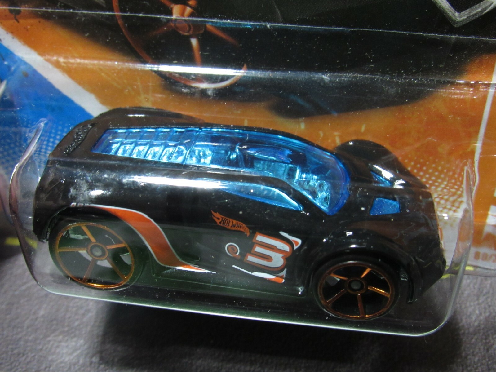 Picture 3 of 7