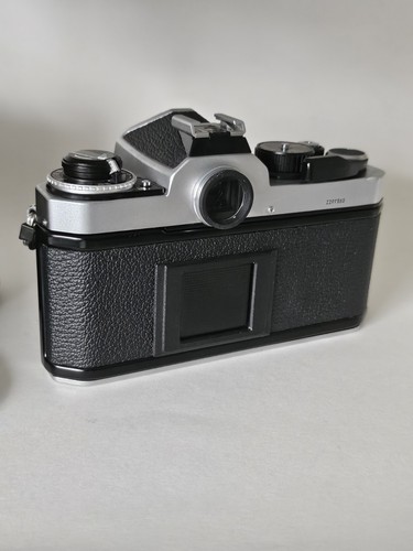 Nikon FE2 Chrome Body SLR Film Camera W/ Tokina ATX 35-70 F/2.8 Lens Nice - Bild 5 von 17