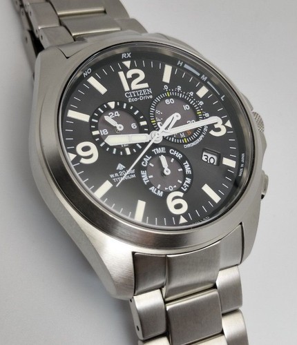 Citizen Promaster CB5920-86E Chronographe Titane Blk SLV 20Bar Solaire Montre - Photo 1 sur 10