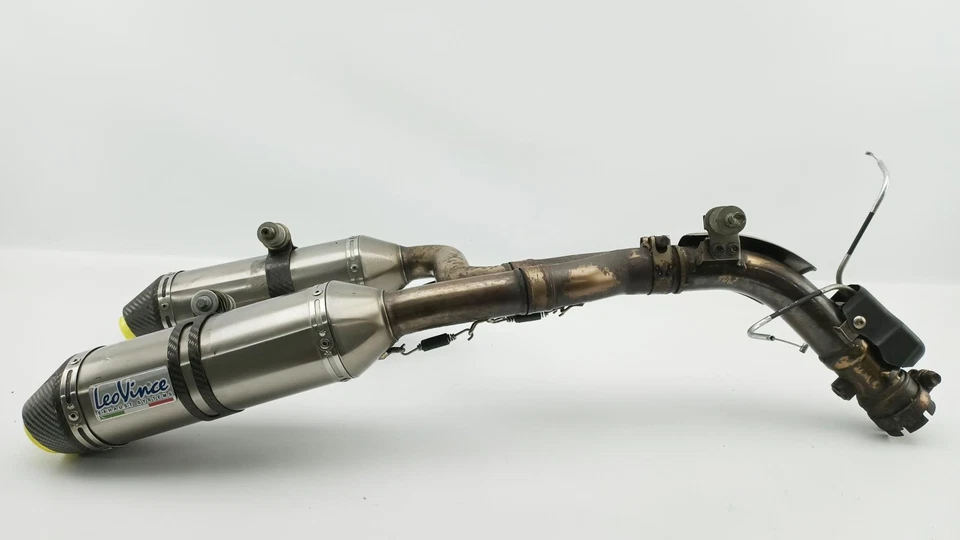 Silencieux d'échappement SUZUKI 1300 GSX BKING 2007 à 2011 - Photo 3/4