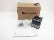 NEW Honeywell DC2500-EE-0L00-200-10000-00-0 T...