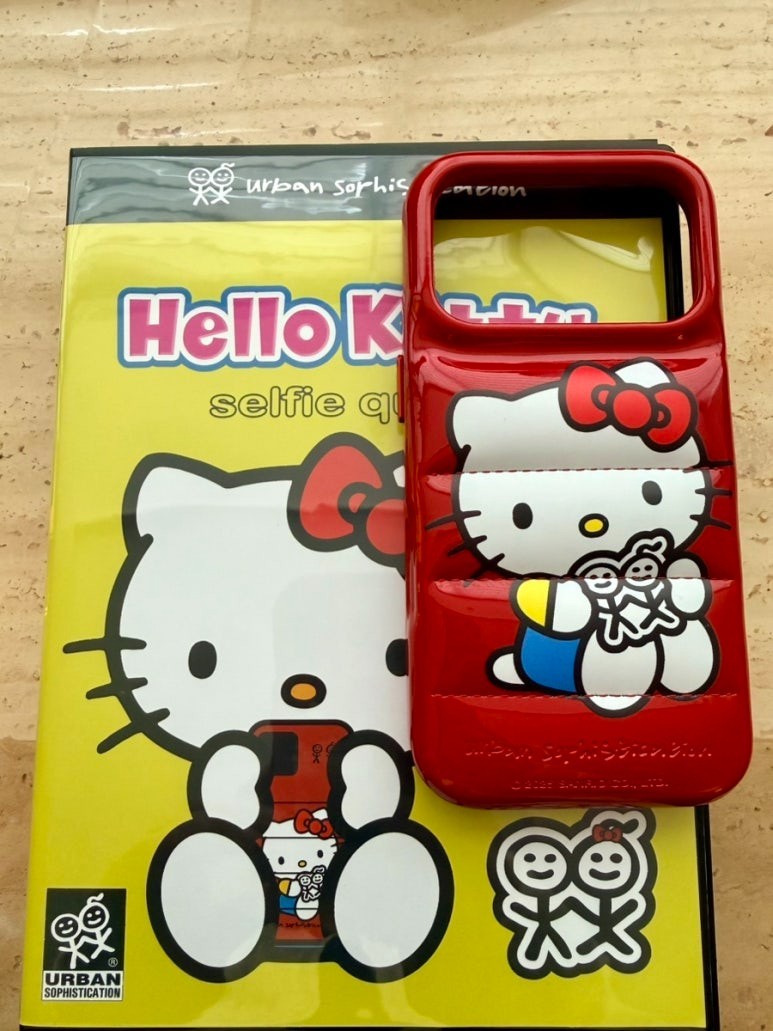 On Hand] Urban Sophistication Sanrio Hello Kitty Kuromi The Puff