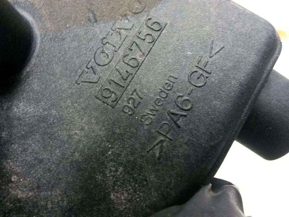 Separador de aceite de motor para 94-97 Volvo 850 2.3 Foto 2 de 4