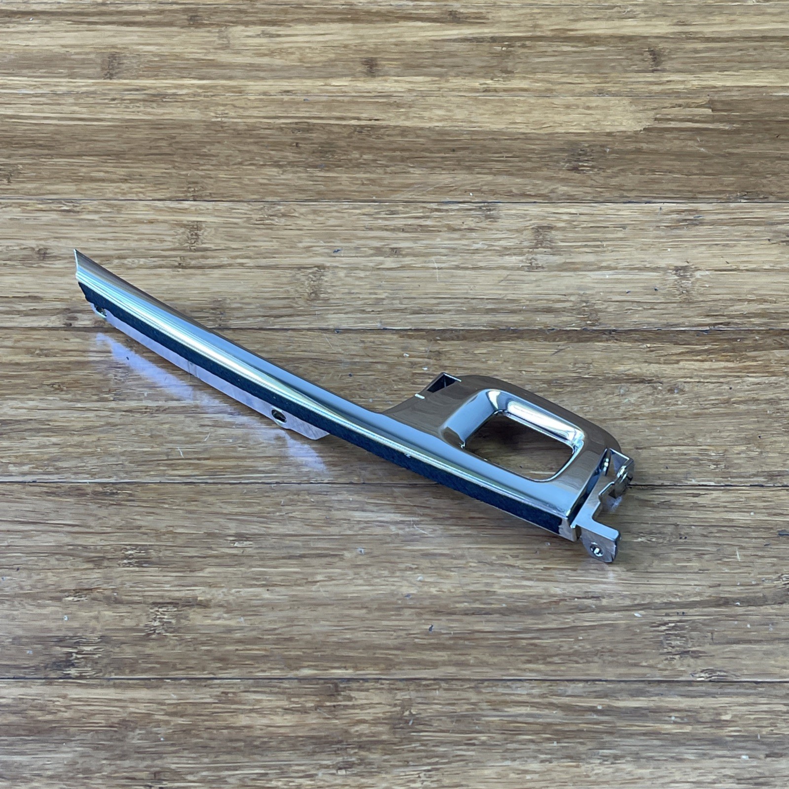 2017-2023 Rolls Royce Dawn RR6 Rear Right Side Panel Trim Cover Chrome OEM