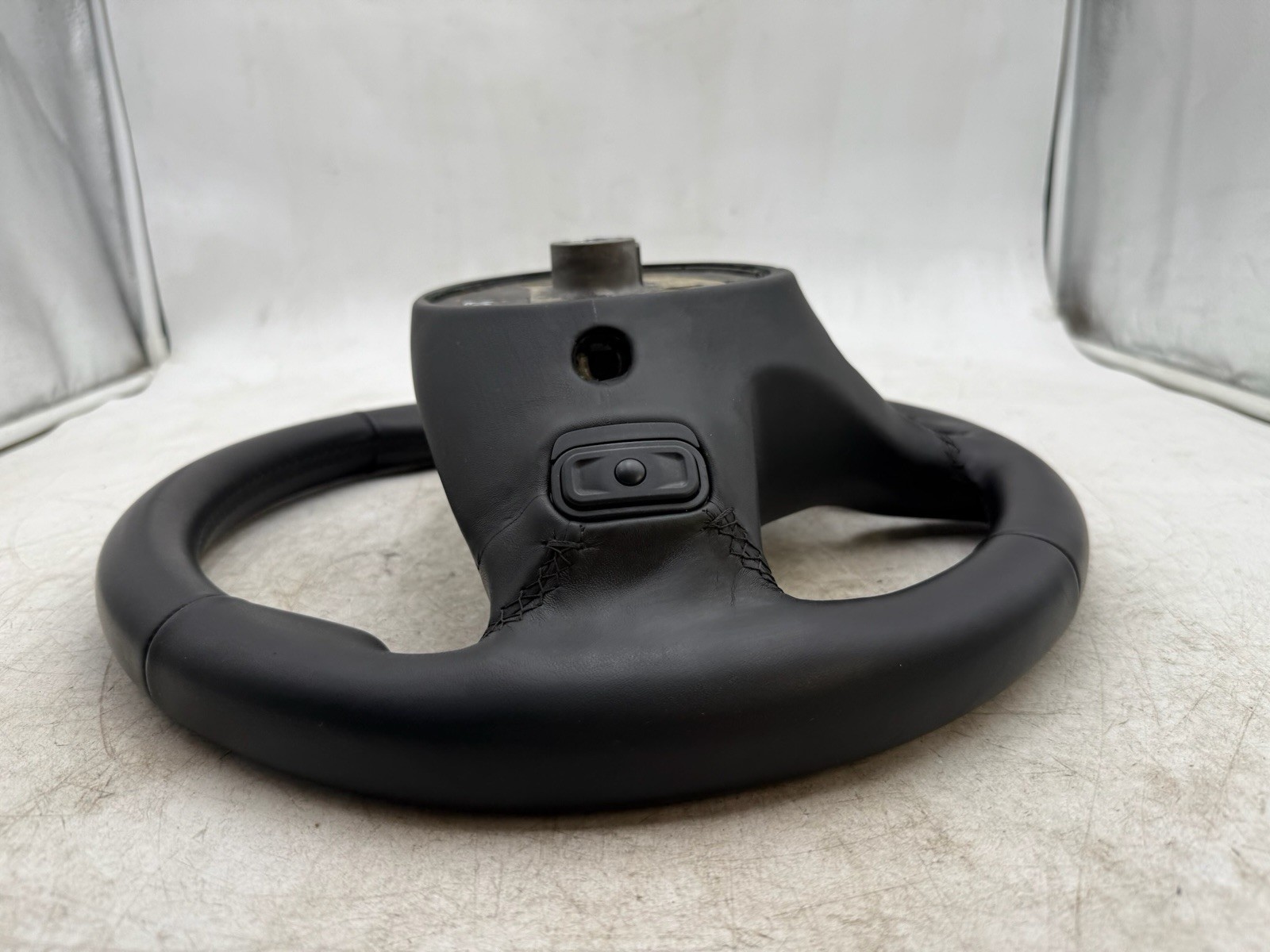 2018-2021 MASERATI GHIBLI BLACK LEATHER STEERING WHEEL OEM 2019 2020