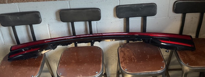 2025 2026 Buick Enclave Center Tail Light REALLY CHEAP  ORIGINAL  26554904
