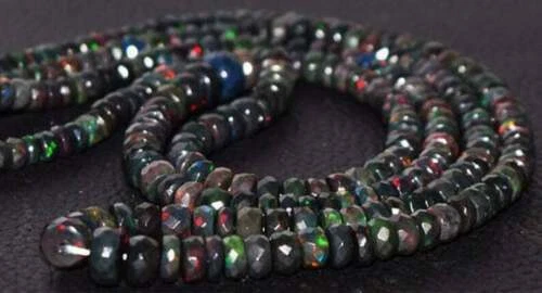 Welo Black Ethiopian Opal Rondelle Beads pietra preziosa sfaccettata 3-4 mm, ... - Immagine 3 di 3