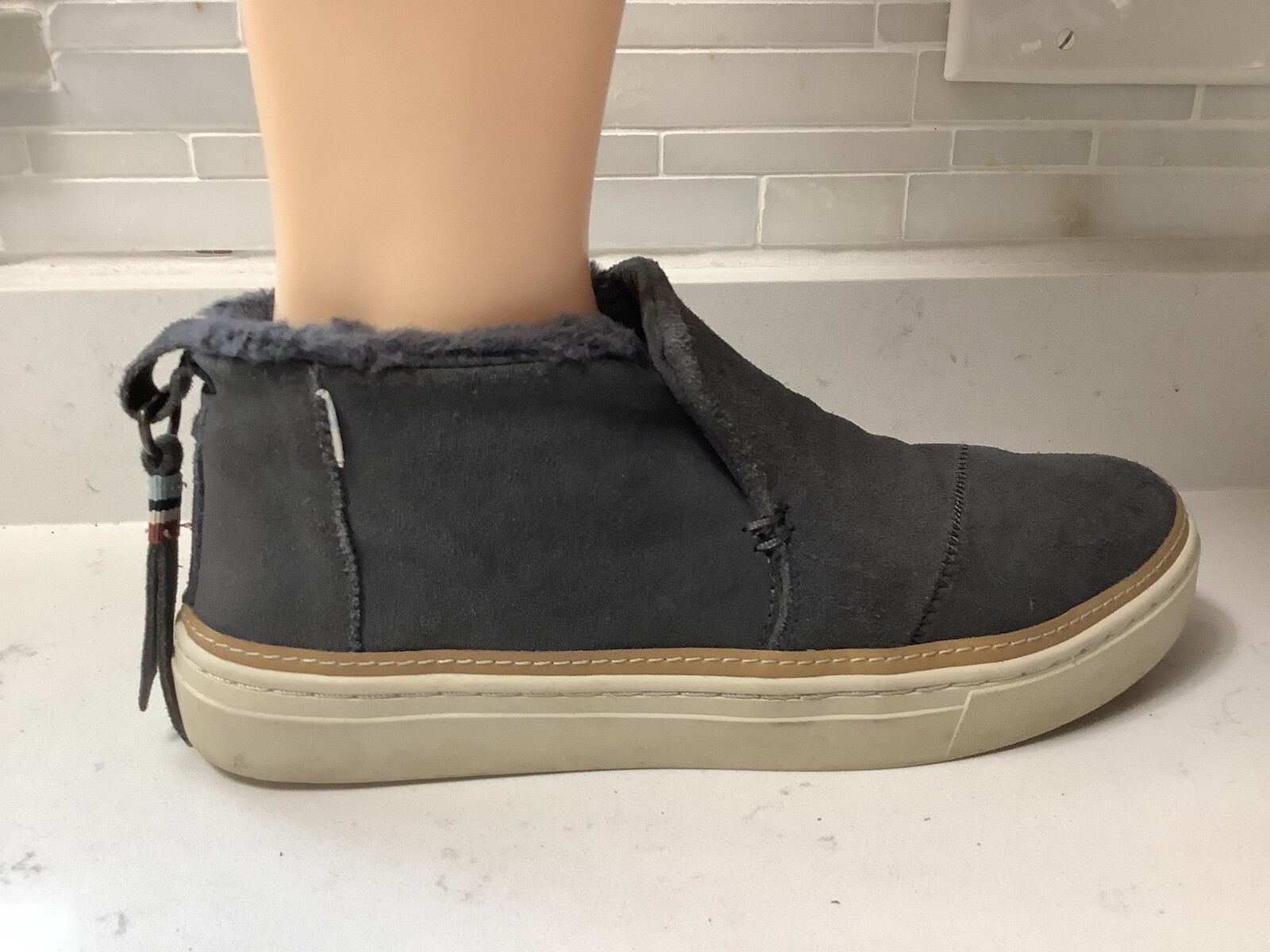 Water Resistant Toms Paxton Suede Slip-on Toms Paxton