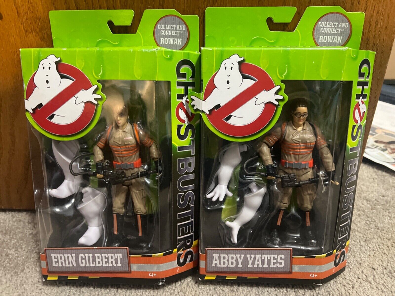 Ghostbusters 2016 action figure toy lot Erin Gilbert Abby Yates mint in box