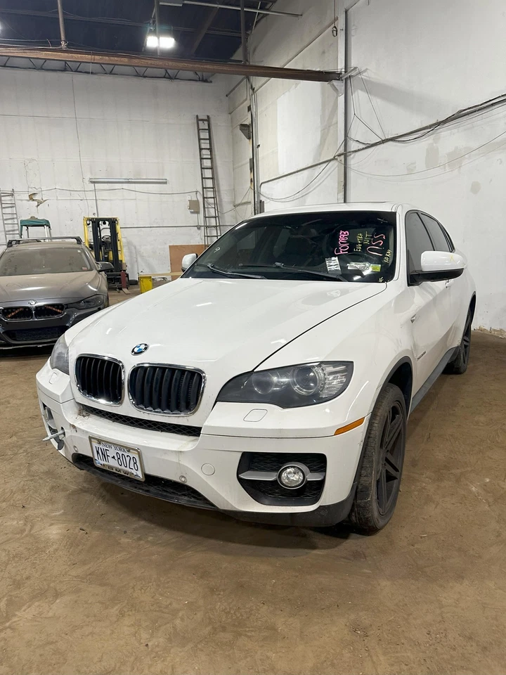 Used Engine Coolant Reservoir fits: 2011 Bmw X6 Grade A - Image 4 of 4