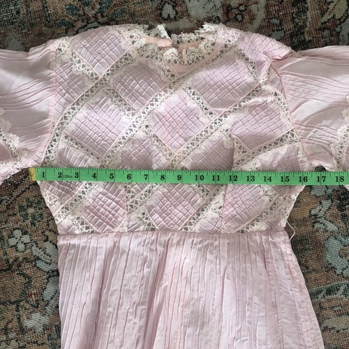 Vtg 70s Prairie Dress Size 8 Pink White Lacy Pleated Cottagecore Bell Sleeve - Picture 14 of 16