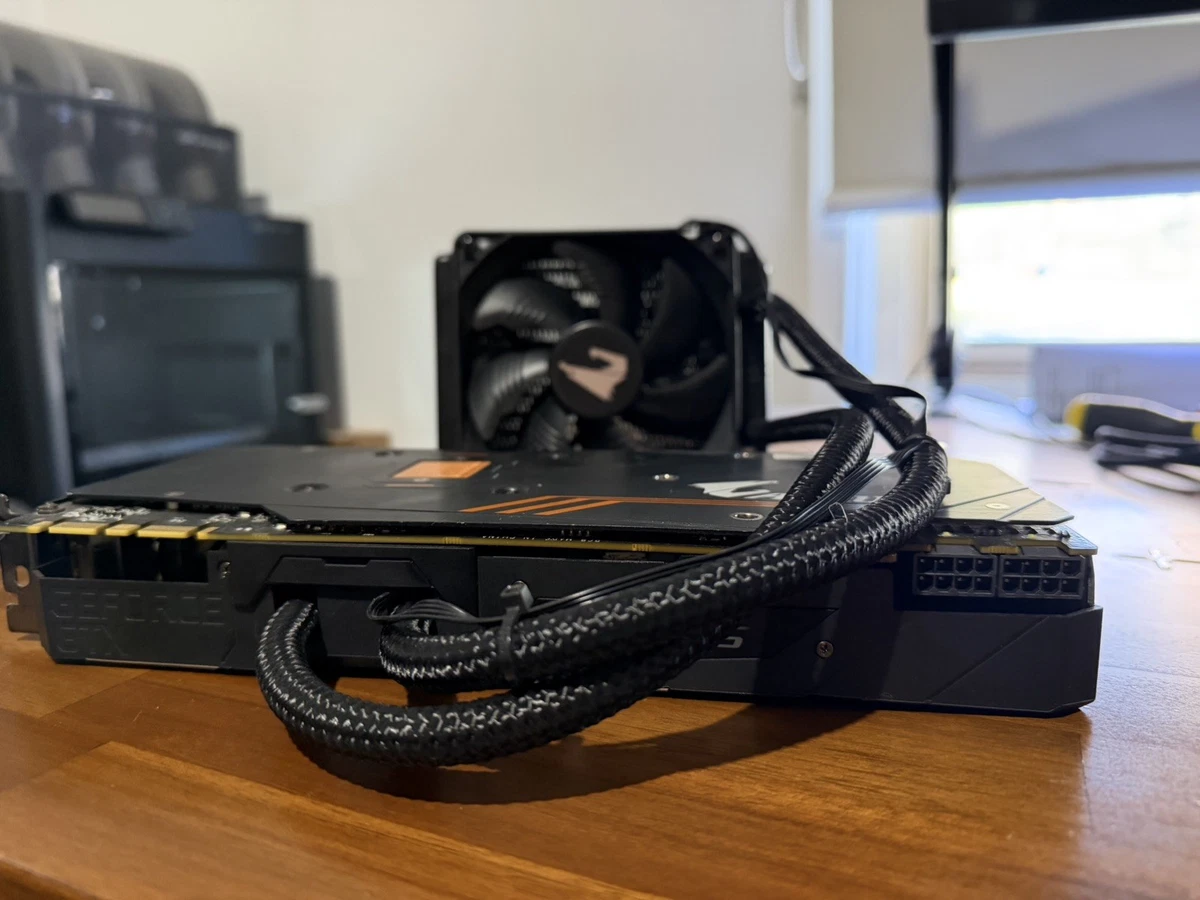 Preços baixos em GIGABYTE Nvidia Geforce Gtx 1080 Ti Cartões de