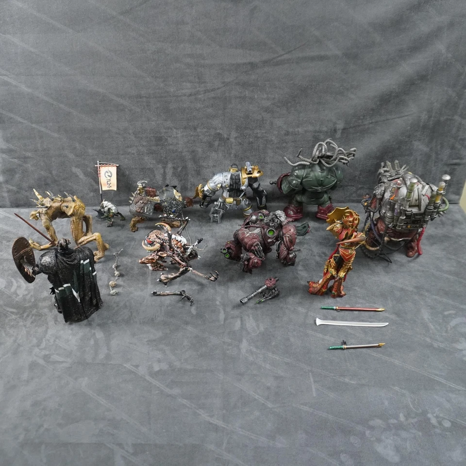 McFarlane Toys Spawn Lote de figuras mixtas 6-7 pulgadas Cy-Gor Edad Oscura Piezas Paquete de reparación Foto 2 de 4