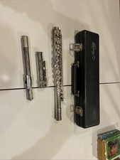 WT Armstrong 104 Beginner Flute With Hard Case Made in USA