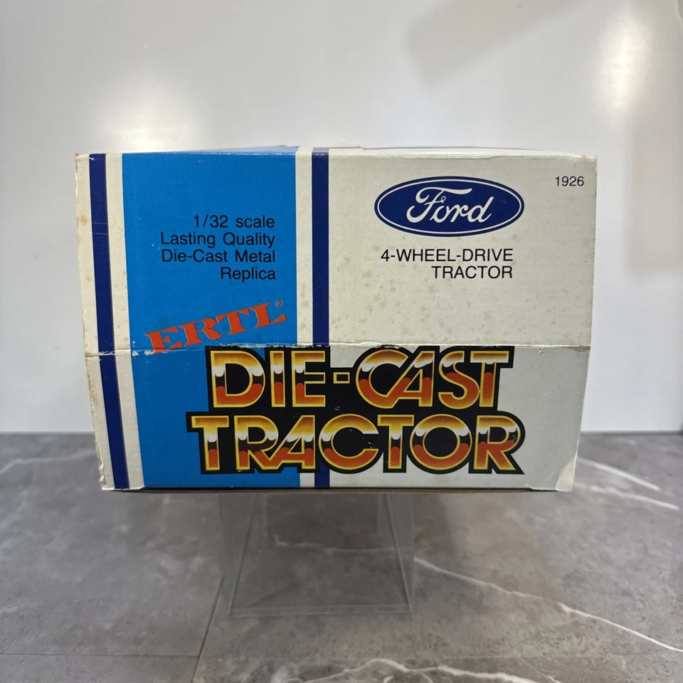 1/32 FORD MODEL FW 60 W/DUALS NIB WHITE TOP/1981 VINTAGE - Image 2 of 4