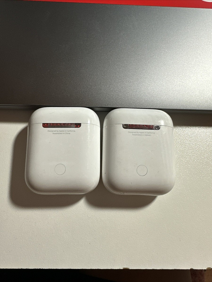 Apple AirPods 2nd Generation with Charging Case - White