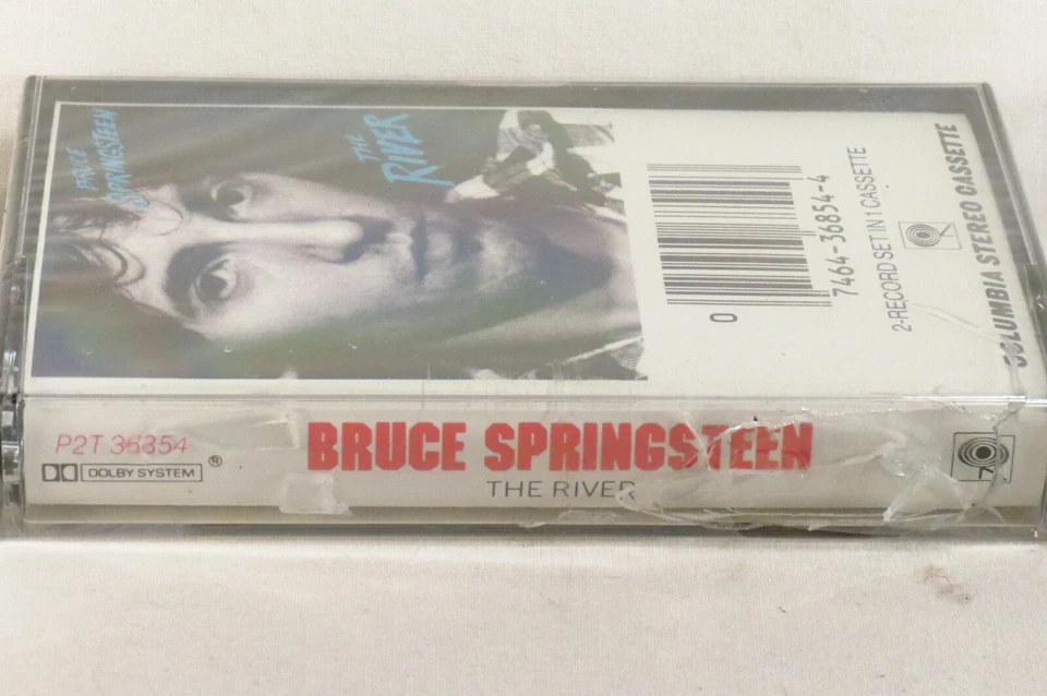 BRUCE SPRINGSTEEN ‎– The River 1987 US Reissue cassette SEALED - Image 3 of 3