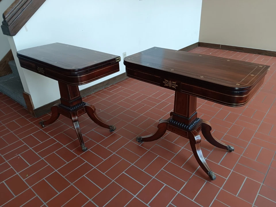 Un par de mesas de cartas plegables Regency circa 1835 Foto 2 de 4