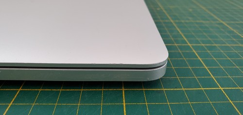 Apple MacBook Pro A1398 Retina 15" Mid 2015 i7 16GB DDR3 512GB SSD R9 M370X _2_2 - Bild 16 von 24