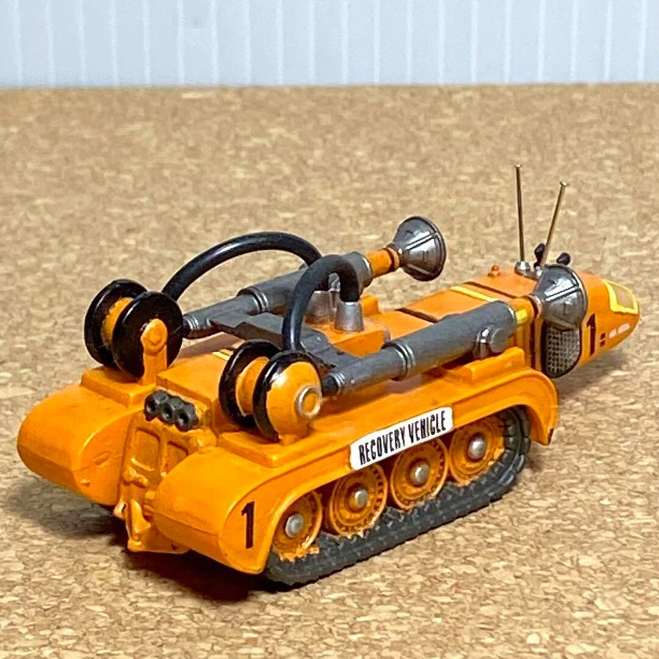 Konami Thunderbird SF Selección de Películas y Fruta Star Trek Conjunto de Figuras Artículo Raro Foto 3 de 4