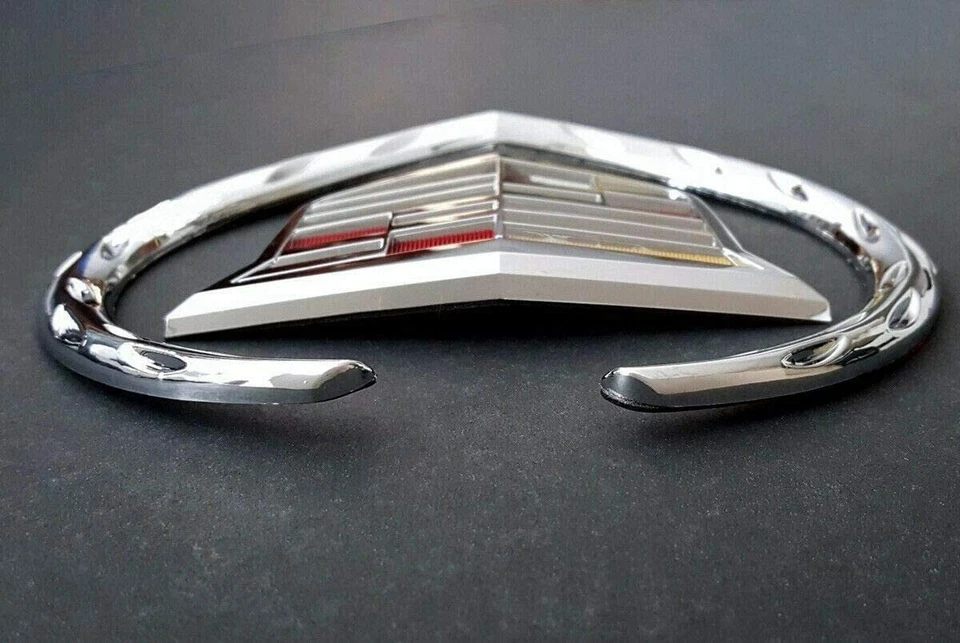 Rejilla Delantera Cadillac 6" Emblema Capucha Insignia Logo Cromo Color Símbolo Nuevo Adorno Foto 4 de 4