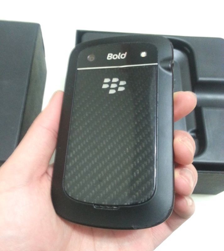 BlackBerry Bold 9900 - 8GB - Black+ Excellent+ (UNLOCKED) ~ GOOD
