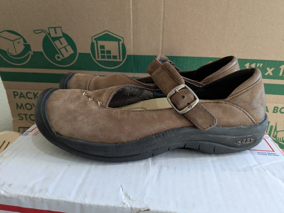 Zapato sandalia Keen Presidio para mujer talla 8 Mary Jane cuero correa al tobillo marrón Foto 4 de 4