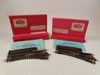 Hornby Dublo 2729 Weiche (links) & 2728 Weiche (rechts), OO, VNMB!