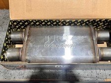 Magnaflow Universal Dual Entry Exit Muffler 4x9 Stainless Steel 11386 Brand New