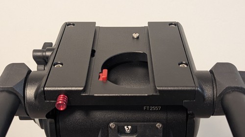 Cartoni Focus 22 Carbon Fiber SDS Tripod System w/ Hard Case & 4-Year Warranty - Picture 11 of 24