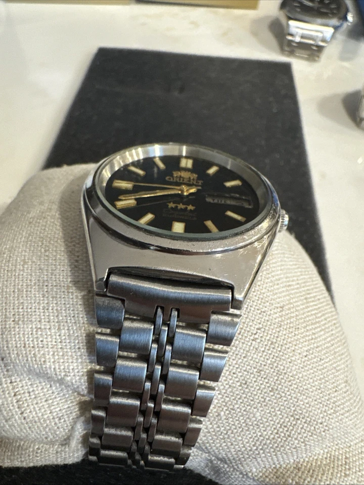 Orient 3 Star Automatic Mechanical Watch Vintage Day/Date Function - Image 2 of 4